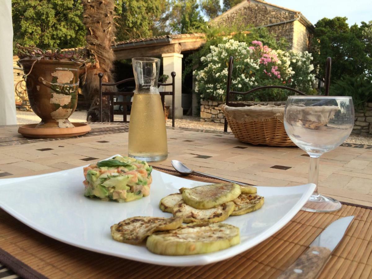 Le Coing Des Vignes Bed & Breakfast Mauressargues Exterior photo
