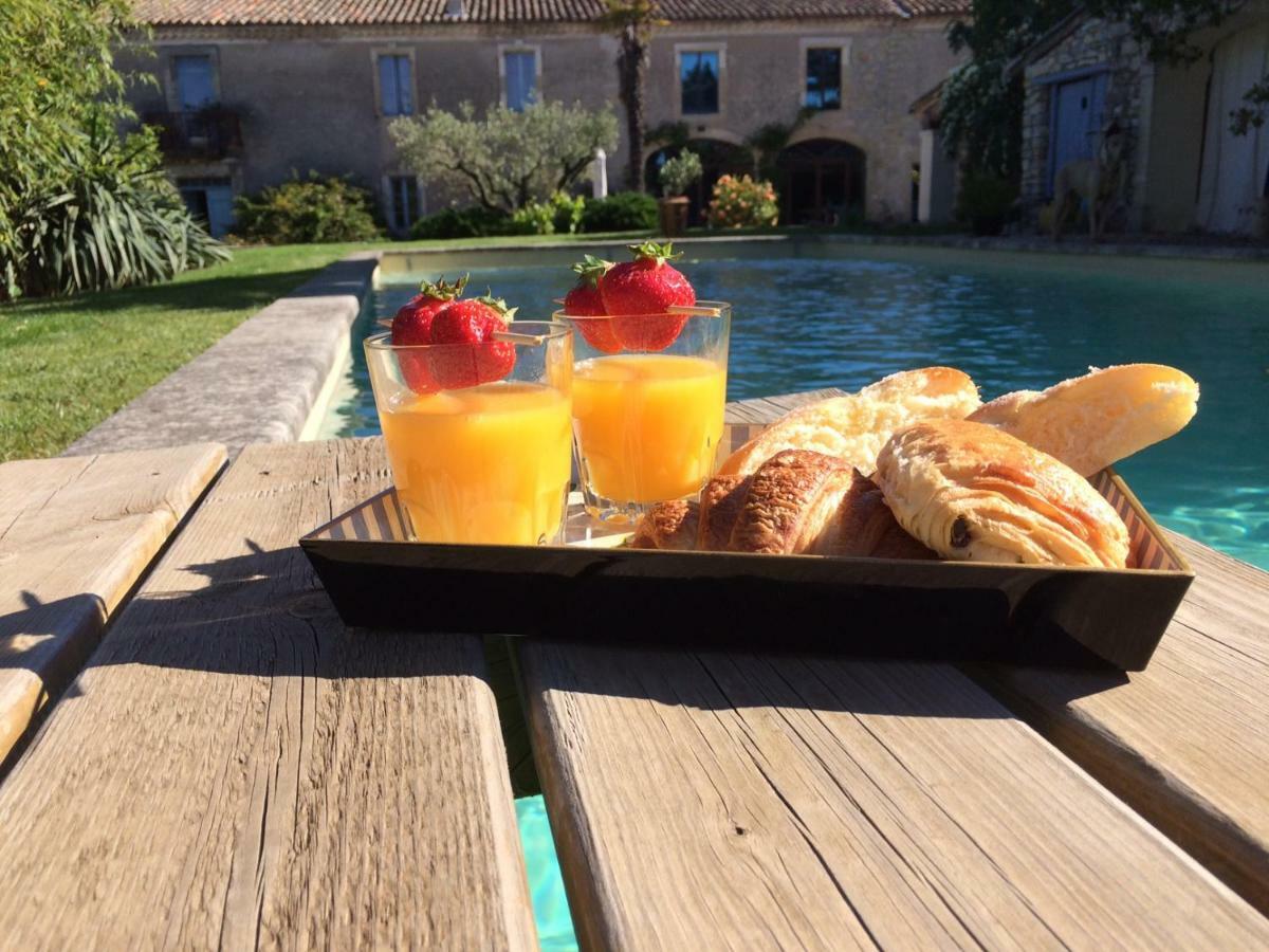 Le Coing Des Vignes Bed & Breakfast Mauressargues Exterior photo